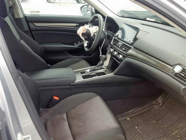 1HGCV1F16JA265037 - 2018 HONDA ACCORD LX  photo 5