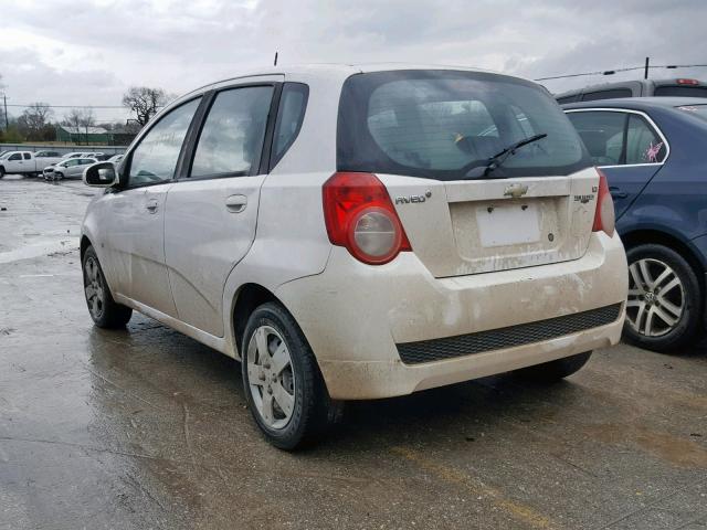 KL1TD66E99B615064 - 2009 CHEVROLET AVEO LS WHITE photo 3