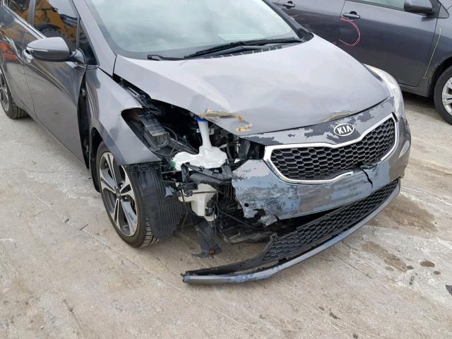 KNAFX4A8XE5087415 - 2014 KIA FORTE EX GRAY photo 9