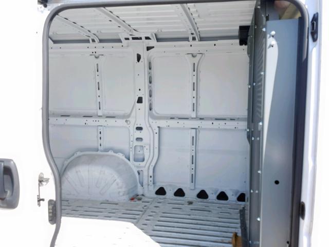 3C6TRVNG8HE541832 - 2017 RAM PROMASTER 白色 照片 6