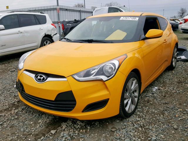 KMHTC6ADXGU262647 - 2016 HYUNDAI VELOSTER B YELLOW photo 2