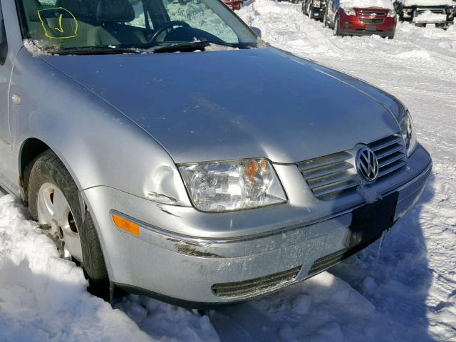 3VWSK69M44M000255 - 2004 VOLKSWAGEN JETTA GLS SILVER photo 9