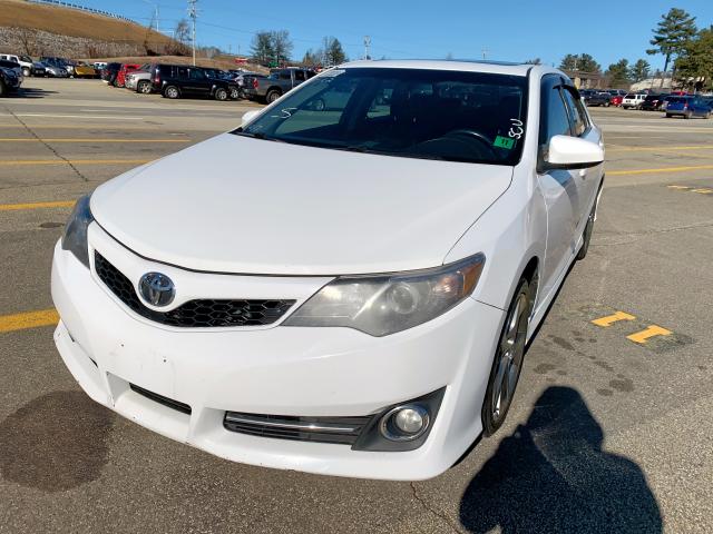 4T1BK1FK7CU013550 - 2012 TOYOTA CAMRY SE WHITE photo 1