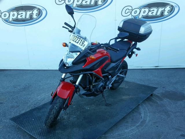 JH2RC6301FK100416 - 2015 HONDA NC700X RED photo 2