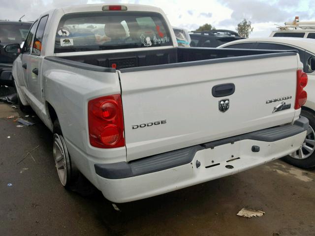 1D7RE3GK6BS511744 - 2011 DODGE DAKOTA SLT WHITE photo 3