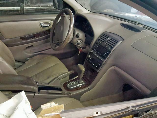 JN1CA31A71T112655 - 2001 NISSAN MAXIMA GXE GREEN photo 5