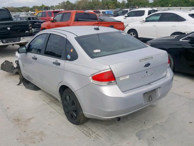 1FAHP34N08W151523 - 2008 FORD FOCUS S/SE SILVER photo 3