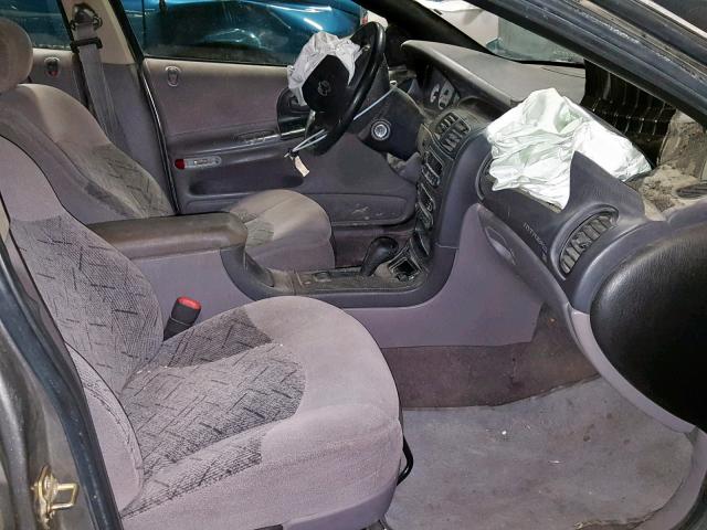 2B3HD56J7WH132215 - 1998 DODGE INTREPID E GRAY photo 5