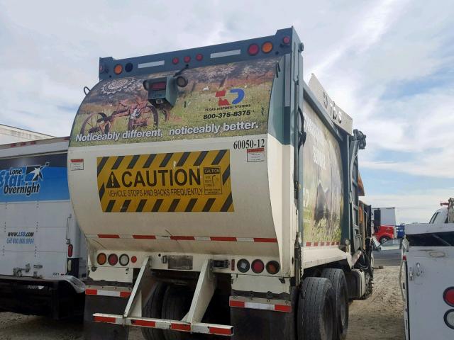 1M2AV02CXCM009472 - 2012 MACK 600 MRU600 WHITE photo 4