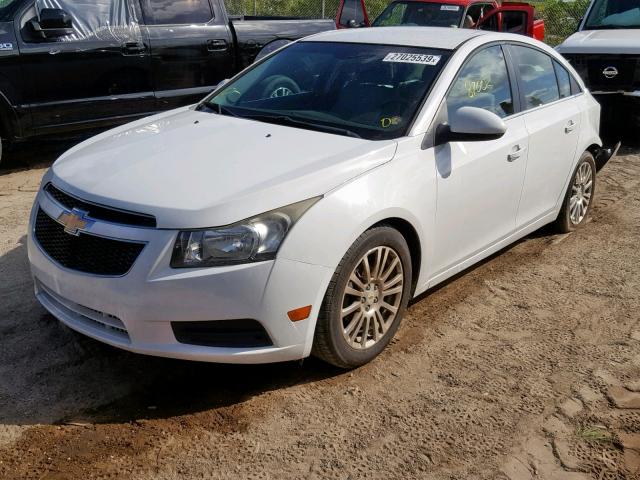 1G1PJ5S95B7255542 - 2011 CHEVROLET CRUZE ECO WHITE photo 2