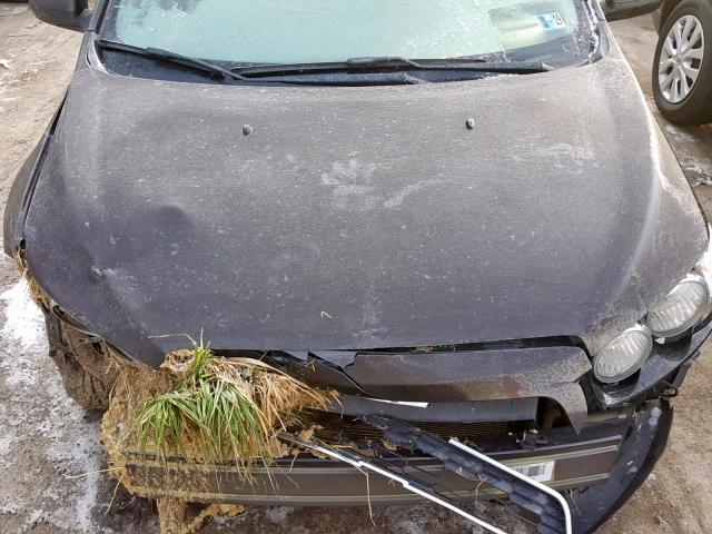 1G1JA6SG1D4219040 - 2013 CHEVROLET SONIC LS 棕色 照片 7