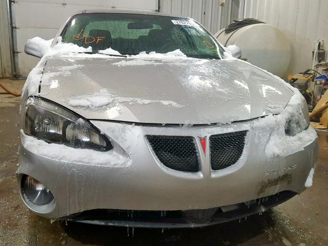 2G2WP552X71172844 - 2007 PONTIAC GRAND PRIX SILVER photo 10