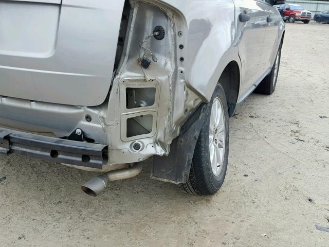 2FMDK36C28BA61063 - 2008 FORD EDGE SE SILVER photo 9