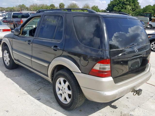 4JGAB72E5XA075485 - 1999 MERCEDES-BENZ ML 430 BLACK photo 3