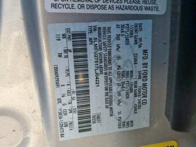 5LMFU27517LJ04221 - 2007 LINCOLN NAVIGATOR Weiß Foto 10