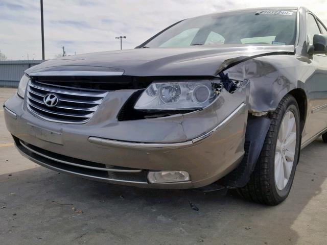 KMHFC4DDXAA459386 - 2010 HYUNDAI AZERA GLS BROWN photo 9