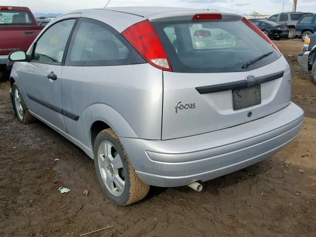 3FAFP31Z93R176785 - 2003 FORD FOCUS ZX3 GRAY photo 3