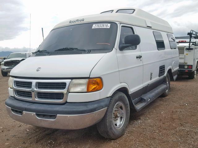 2B6KB31YXXK547699 - 1999 DODGE RAM VAN B3 WHITE photo 2