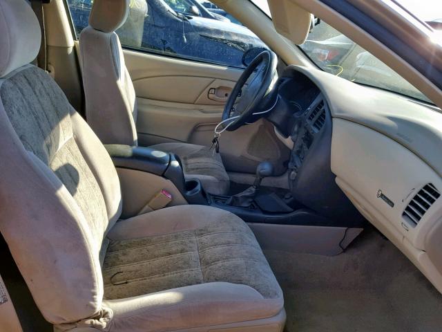 2G1WW12E849441175 - 2004 CHEVROLET MONTE CARL 金色 照片 5