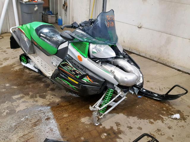 4UF07SNW27T125314 - 2007 ARCTIC CAT F8 GREEN photo 1