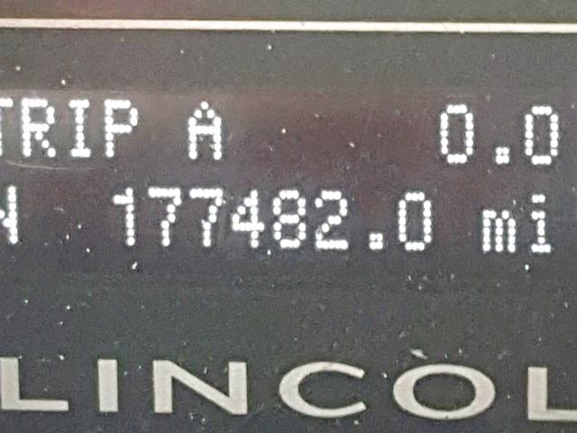 5LMFL27528LJ13014 - 2008 LINCOLN NAVIGATOR TAN photo 8
