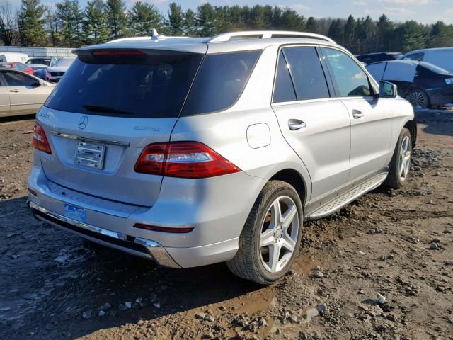 4JGDA2EB4EA271712 - 2014 MERCEDES-BENZ ML 350 BLU SILVER photo 4