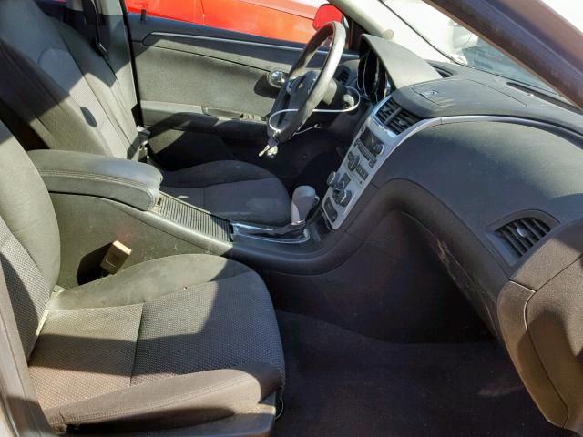 1G1ZC5E12BF296421 - 2011 CHEVROLET MALIBU 1LT ვერცხლისფერი ფოტო 5