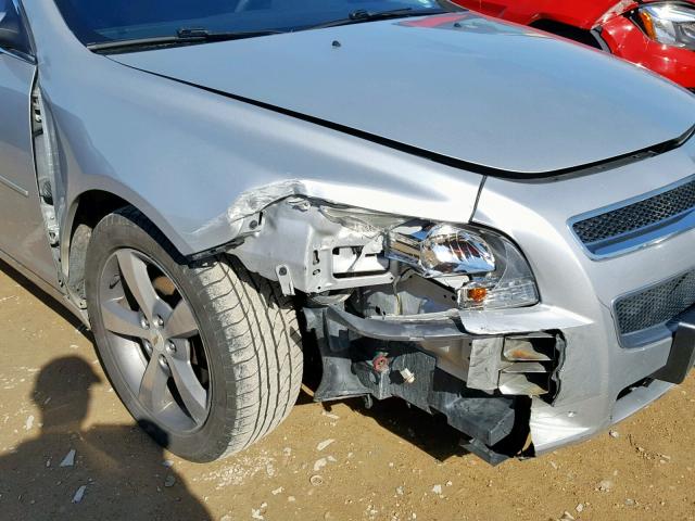 1G1ZC5E12BF296421 - 2011 CHEVROLET MALIBU 1LT ვერცხლისფერი ფოტო 9