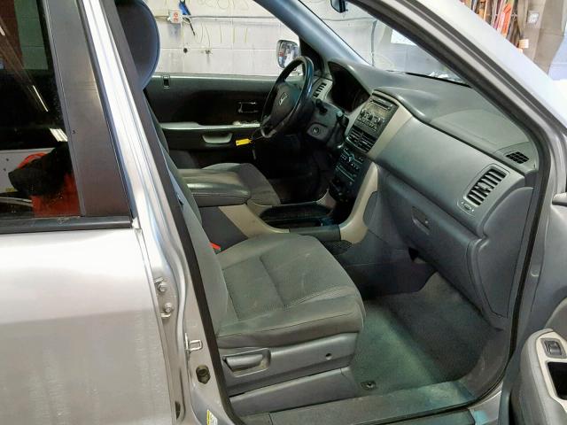 5FNYF18328B036629 - 2008 HONDA PILOT SE SILVER photo 5