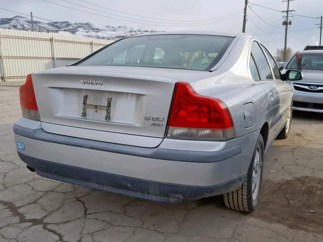 YV1RH58D222182905 - 2002 VOLVO S60 2.5T SILVER photo 4