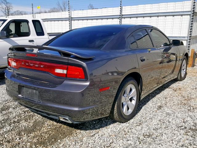 2C3CDXBG5DH610258 - 2013 DODGE CHARGER SE GRAY photo 4