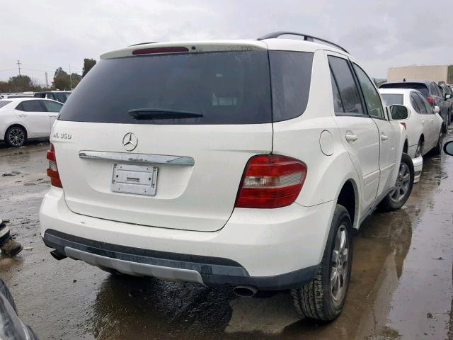 4JGBB86E26A021645 - 2006 MERCEDES-BENZ ML 350 WHITE photo 4