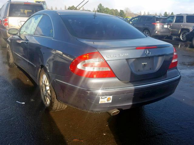 WDBTJ65JX4F105760 - 2004 MERCEDES-BENZ CLK 320C BLUE photo 3