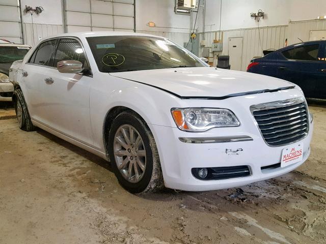 2C3CCACG5CH310572 - 2012 CHRYSLER 300 LIMITE WHITE photo 1