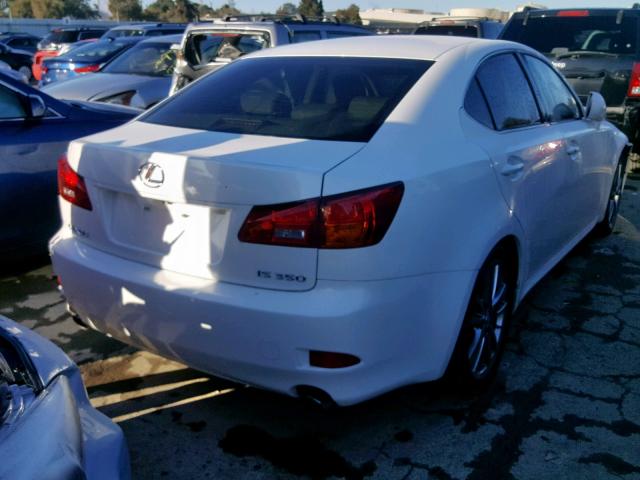 JTHBE262565006952 - 2006 LEXUS IS 350 WHITE photo 4