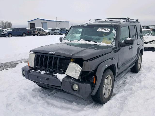 1J8HH48K06C355677 - 2006 JEEP COMMANDER GREEN photo 2