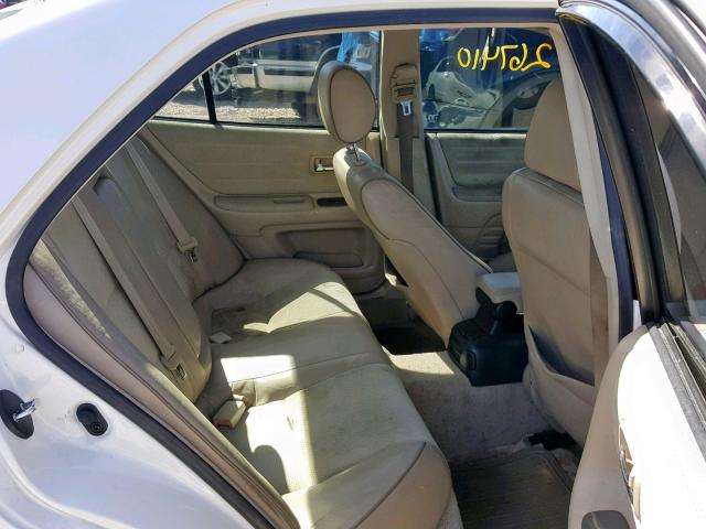 JTHBD192730071691 - 2003 LEXUS IS 300 WHITE photo 6