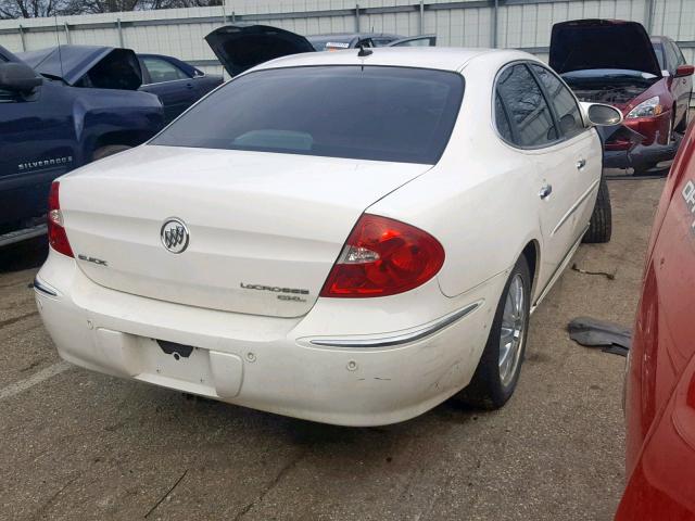 2G4WD582981171536 - 2008 BUICK LACROSSE C WHITE photo 4