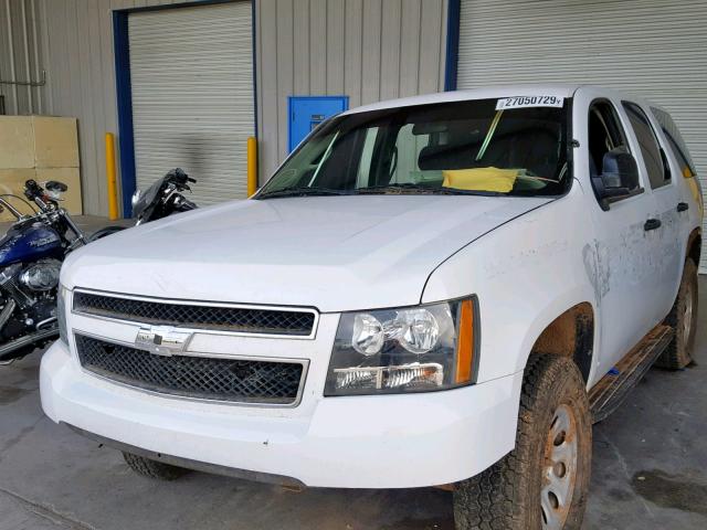 1GNSK2E06BR368129 - 2011 CHEVROLET TAHOE SPEC WHITE photo 2