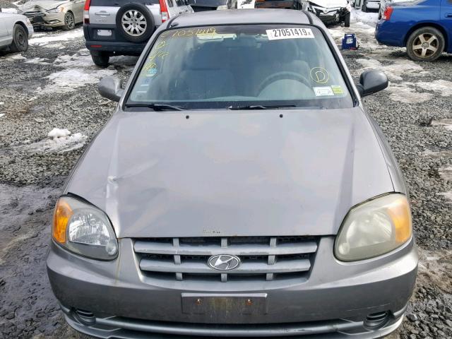 KMHCG35C73U266346 - 2003 HYUNDAI ACCENT GL GRAY photo 9