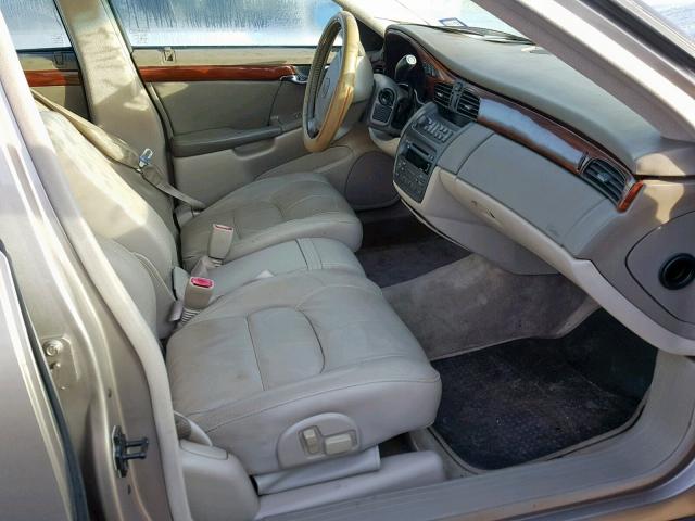 1G6KD54Y64U112538 - 2004 CADILLAC DEVILLE BEIGE photo 5