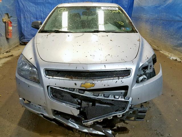 1G1ZB5E16BF155127 - 2011 CHEVROLET MALIBU LS Gümüş foto 9