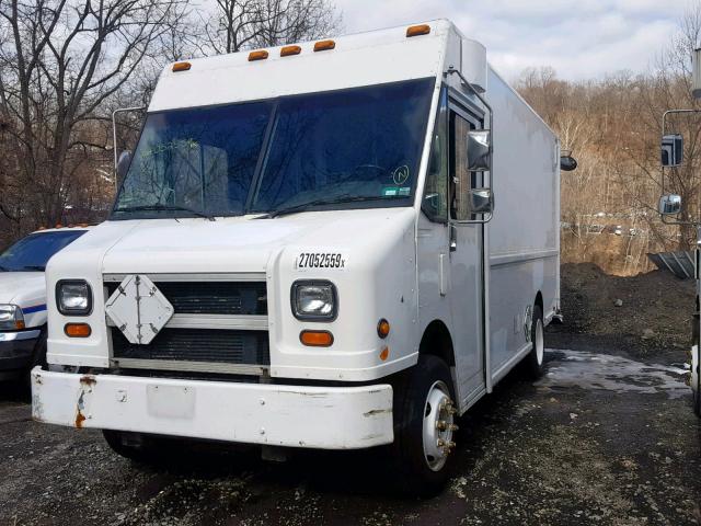 4UZA4FF45WC897714 - 1998 FREIGHTLINER CHASSIS M WHITE photo 2