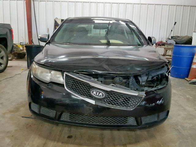 KNAFU4A24A5867912 - 2010 KIA FORTE EX BLACK photo 9