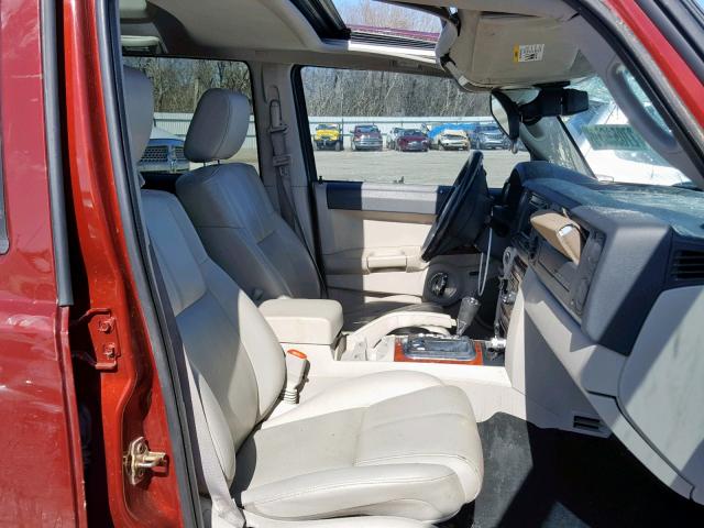 1J8HG58287C598924 - 2007 JEEP COMMANDER RED photo 5