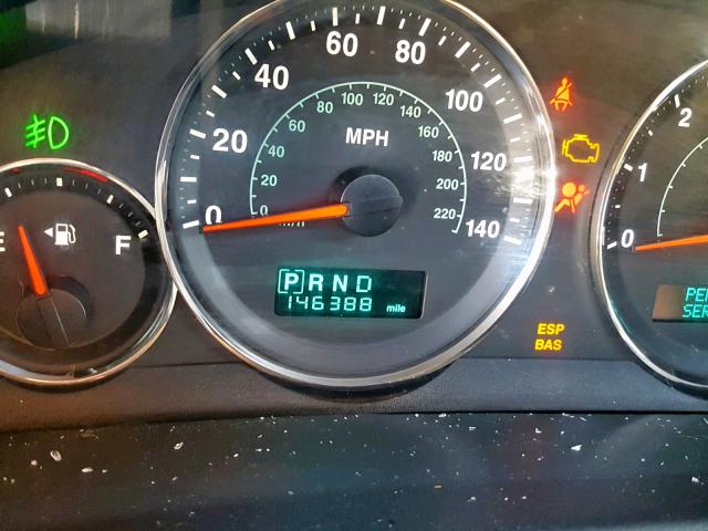 1J8HG58287C598924 - 2007 JEEP COMMANDER RED photo 8