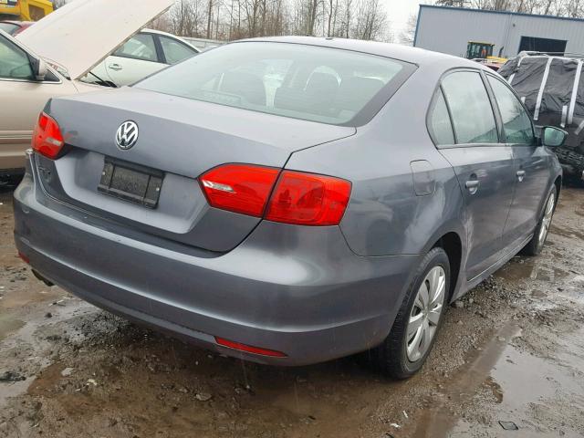 3VW1K7AJ9DM227055 - 2013 VOLKSWAGEN JETTA BASE GRAY photo 4