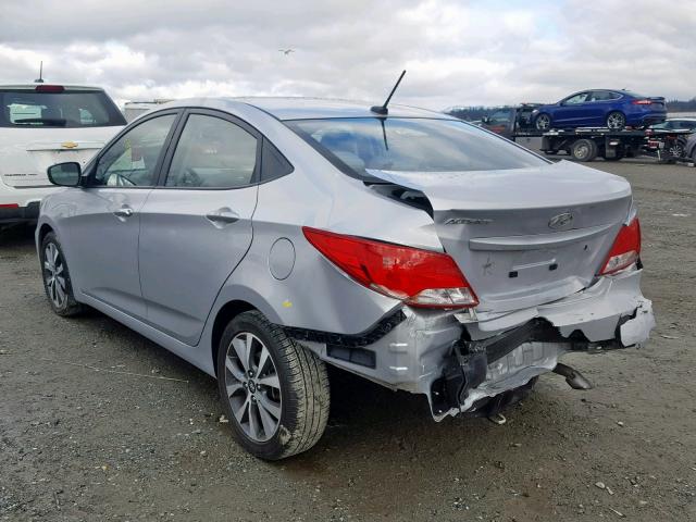 KMHCT4AE3HU288330 - 2017 HYUNDAI ACCENT SE SILVER photo 3