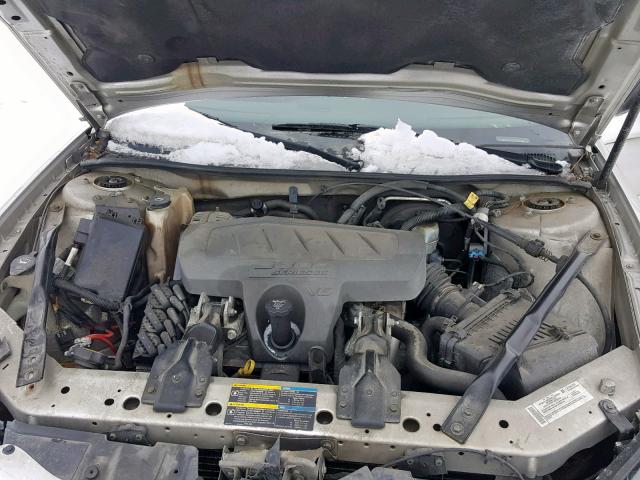 2G2WP552671152946 - 2007 PONTIAC GRAND PRIX SILVER photo 7