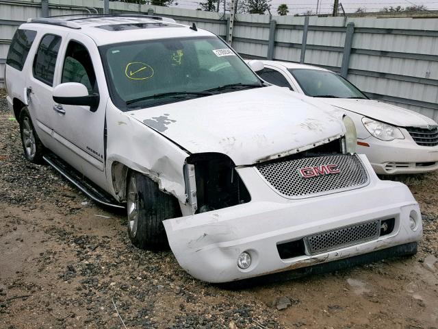 1GKFK63877J140077 - 2007 GMC YUKON DENA WHITE photo 1